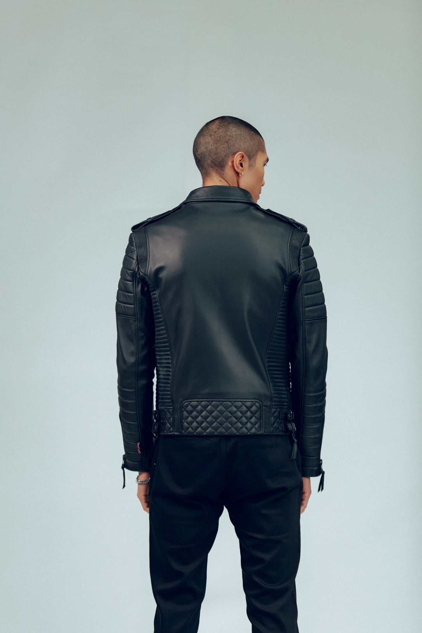 Kay Michaels 2.0 Gun Metal Hardware (Man)