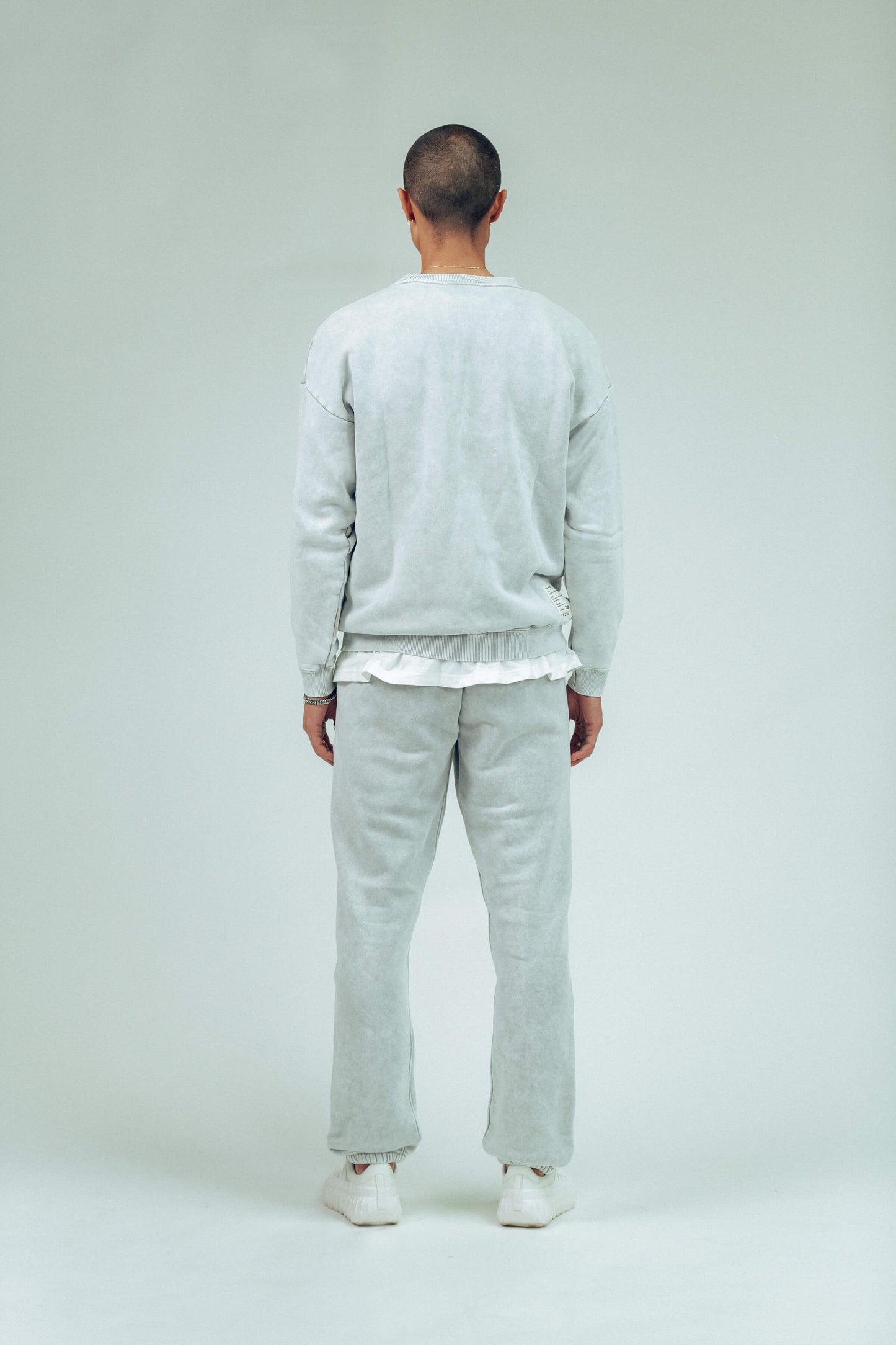 530 Washed Stone Grey Sweatshirt (Man)