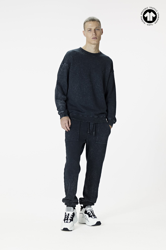 530 Washed Black Sweatshirt (Man)